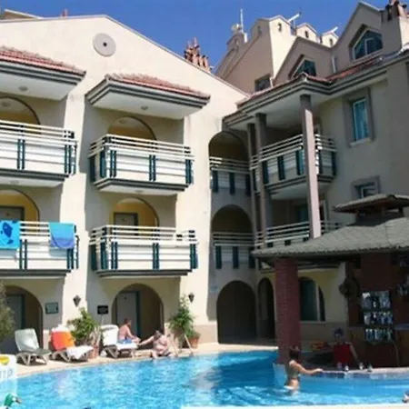 Apartmanhotel Rayon 2*